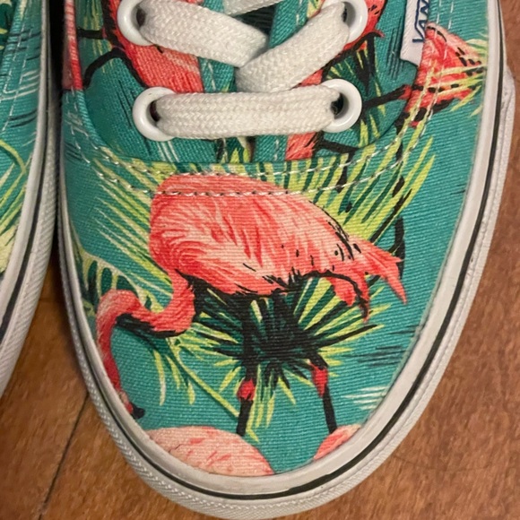 VANS Flamingo 🦩 Sneakers - SIZE 6 - Picture 2 of 7